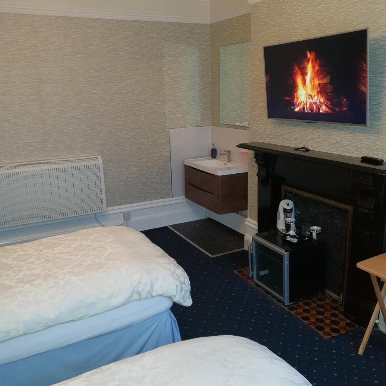 Abinger Guest House لايستر المظهر الخارجي الصورة