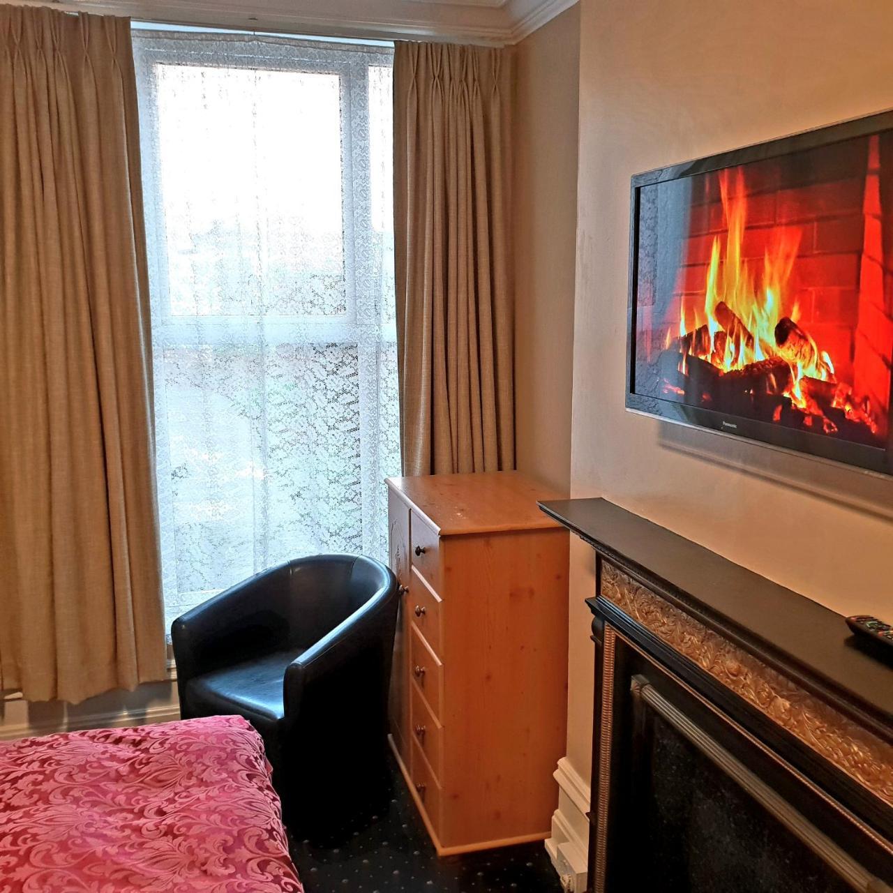 Abinger Guest House لايستر المظهر الخارجي الصورة