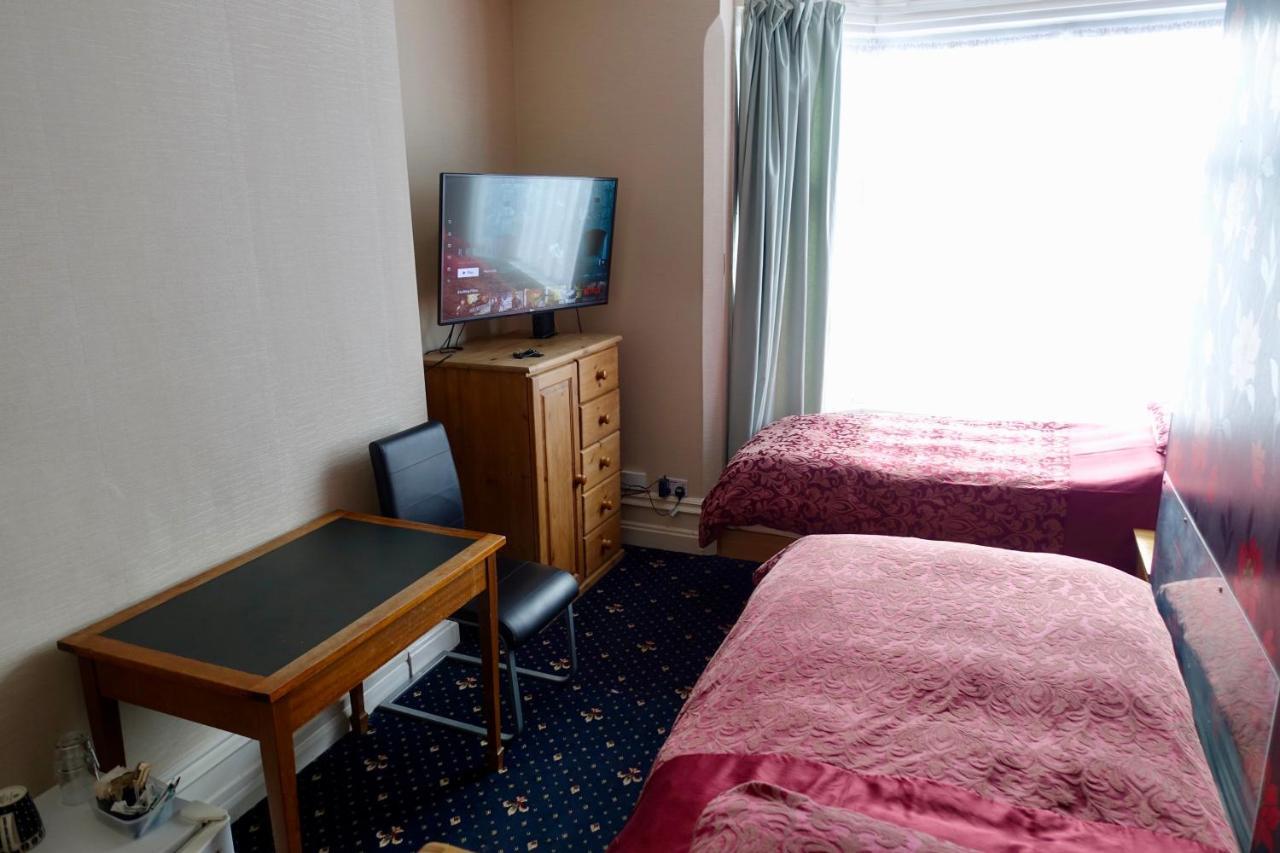 Abinger Guest House لايستر المظهر الخارجي الصورة